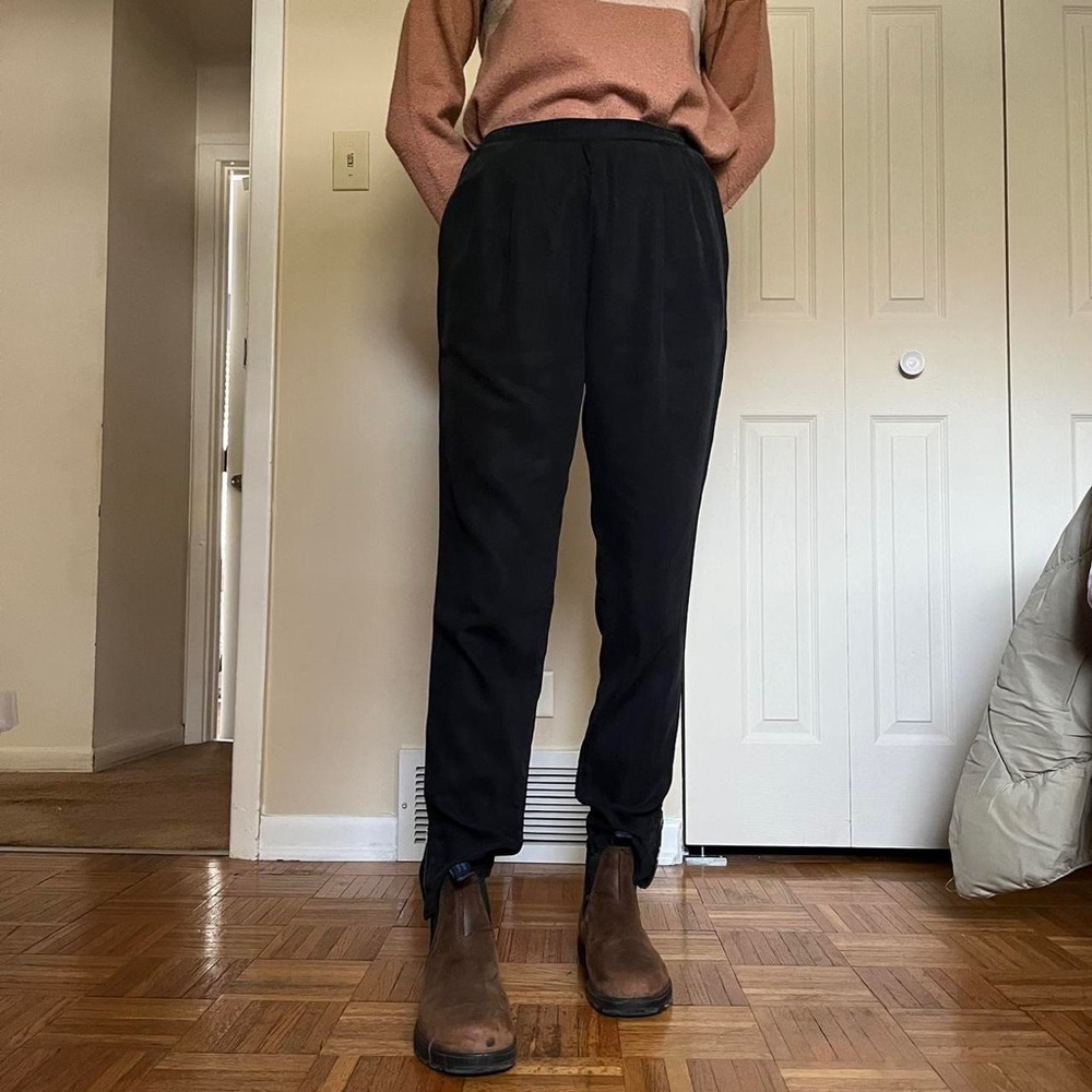 High rise lightweight elastic waist pants from abercrombie and fitch